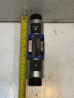 Rexroth R900567497 Hydraulic Double Solenoid Directional Valve USED