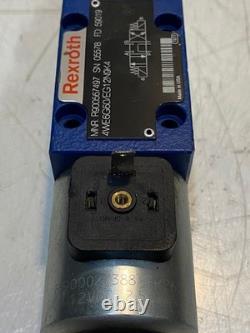 Rexroth R900567497 Hydraulic Double Solenoid Directional Valve USED