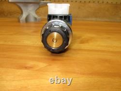 Rexroth R900903685 NEW Directional Valve Hydraulic 4WE6C6X/EG12N9K4
