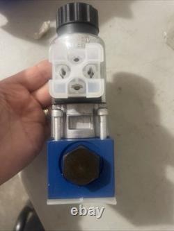 Rexroth hydraulic Directional Valve M-3 SEW 6 MNR R90056794