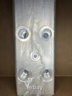 SFP10016 hydraulic directional control valve manifold