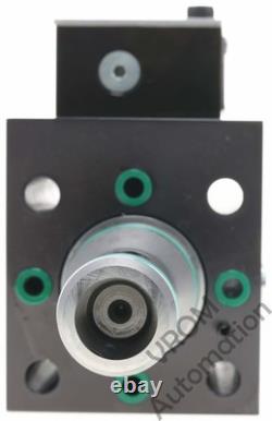 Surplus MOOG HPN6877873 Hydraulic Directional Valve