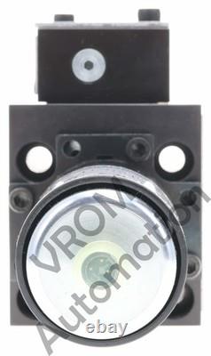 Surplus MOOG HPN6877873 Hydraulic Directional Valve