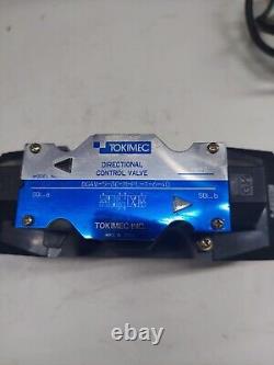 TOKIMEC DG4V-5-8C-M-PL-T-6-40 HYDRAULIC DIRECTIONAL CONTROL VALVE AC100V 50/60Hz