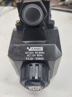 TOKIMEC DG4V-5-8C-M-PL-T-6-40 HYDRAULIC DIRECTIONAL CONTROL VALVE AC100V 50/60Hz