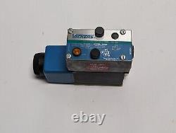 VICKERS DG4V-3S-2A-M-FPBWL-B5-60 Hydraulic Directional Control Valve (NEW)