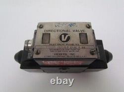 Vickers 02-119493 DG454LW 012 C B 60 Hydraulic Directional Control Valve