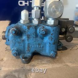 Vickers 222627 Hydraulic Manual 2 Spool Valve 3 Position Control