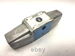 Vickers DG4S4-012A-50H Hydraulic Directional Valve 110 Volt Coil 316011 281291