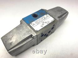 Vickers DG4S4-012A-50H Hydraulic Directional Valve 110 Volt Coil 316011 281291
