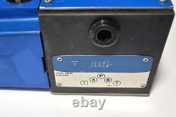 Vickers DG4S4-012A-U-H-60 Hydraulic Directional Valve & 24VDC Solenoid 879147