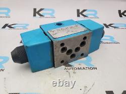 Vickers DG4S4-016C-B-60 Hydraulic Directional Pilot Valve 110-120V 20GPM 879159