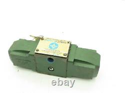 Vickers DG4S4-017C-WB-50 Hydraulic Directional Control Solenoid Valve D05 120V