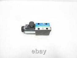 Vickers DG4V-3S-6AL-M-U-HL7-60-EN490 Hydraulic Directional Control Valve 24v-dc