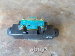 Vickers DG4V-3S-ON-M-FW-B5-60 Hydraulic Directional Valve