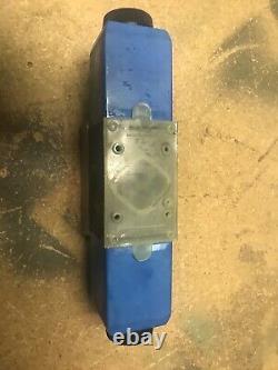 Vickers Directional Valve Hydraulic DH4V-3S-6C-M-FW-H5-60-EN614 NOS