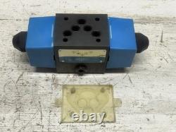 Vickers Eaton DG4S4-012N-B-60 Hydraulic Directional Valve Nice