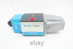 Vickers F3-SDG4S4-012A-B-60-S202 Hydraulic Directional Control Valve 120v-ac