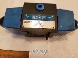 Vickers Pilot Valve 02-119475 DG4S4-016C-U-B-60 110V50.85amp 120V60.69amp