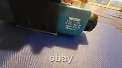Vickers hydraulic directional Valve DG4V-3S-2C-M-FW-B5-60 120 volts coils