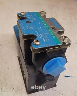 Vickers hydraulic directional valve DG4V-3S-22A-M-FTWL-B5-60