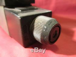 Continental Hydraulics, Vs5m-3a-ab-68l-j-y4526-2, Valve Directionnelle, 10w