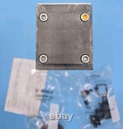 Contrôleur d’entraînement de soupape directionnelle hydraulique Bosch 0 811 404 061 0 831 006005
