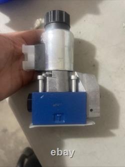 Distributeur hydraulique directionnel Rexroth M-3 SEW 6 MNR R90056794