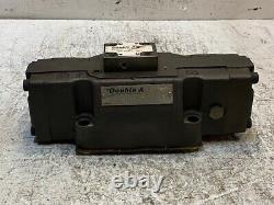 Double vanne de commande directionnelle à solénoïde hydraulique QMH-06M-C-10B1 D220338