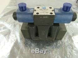 Duplomiati E4p4-s1 / 43 Commande De Direction E4p4s143 Hydraulique Valve 120vacnew