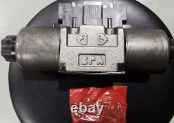 Nachi SS-G03-C4-FR-E115-E22 Vanne directionnelle hydraulique à solénoïde 115 V Japon