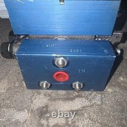 Nos GMC dépanneuse Vanne directionnelle à solénoïde hydraulique 9451