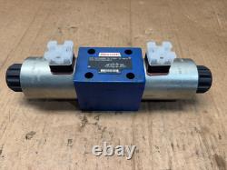 Nouvelle vanne de contrôle directionnel hydraulique Rexroth R900589988 4WE10J33/CG24N9K4