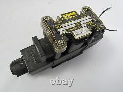 Parker D1vw 8c Nyc F 5 -75 Vanne directionnelle hydraulique 3 Pos 120vac Utilisé