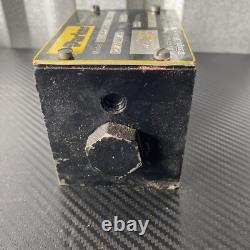 Parker D3W1FVY 14 Vanne de commande directionnelle hydraulique, solénoïde 120 Vac, 3000 psi