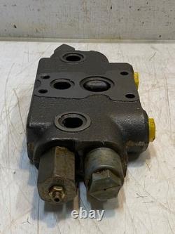 Section de distributeur hydraulique directionnel 976427