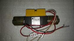 Soupape de commande directionnelle hydraulique DELTA POWER 85004021 NOS