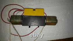 Soupape de commande directionnelle hydraulique DELTA POWER 85004021 NOS