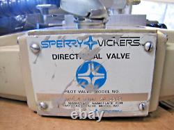 Soupape de commande directionnelle hydraulique Sperry Vickers DG4S4 010C 50 avec bobine 120V