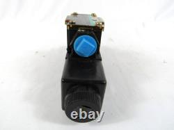 Valve de commande directionnelle hydraulique Double A QF-3-FF-10D1-LK pilote