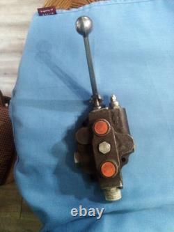 Valve hydraulique directionnelle HYD Cross 134174 robuste BA 15AG3EA0
