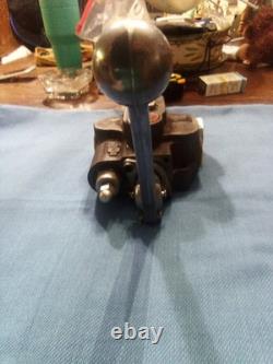 Valve hydraulique directionnelle HYD Cross 134174 robuste BA 15AG3EA0