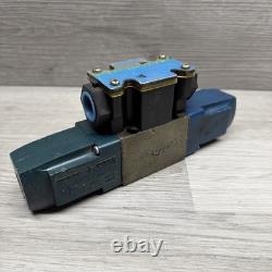 Valve hydraulique directionnelle Vickers Sperry DG4V-3-3C-W-B10, bobine 120 VAC