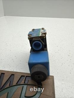 Valve hydraulique directionnelle réversible Eaton/Vickers DG4V-3S-2BL-M-FW-B5-60 120 V