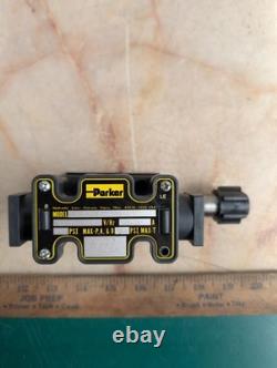 Vanne de commande directionnelle hydraulique Parker D1vw20bnyc70 120/240 V neuve
