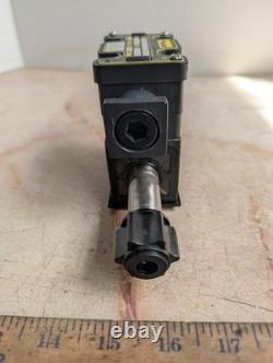 Vanne de commande directionnelle hydraulique Parker D1vw20bnyc70 120/240 V neuve