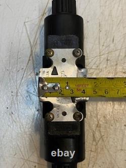 Vanne de commande directionnelle hydraulique Power Co. Delta APE modèle CM3