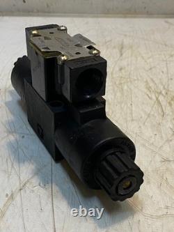 Vanne de commande directionnelle hydraulique Power Co. Delta APE modèle CM3