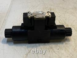 Vanne de commande directionnelle hydraulique Power Co. Delta APE modèle CM3