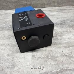 Vanne de contrôle directionnel hydraulique Eaton Vickers DG4S4-016A-B-60 V-879157
